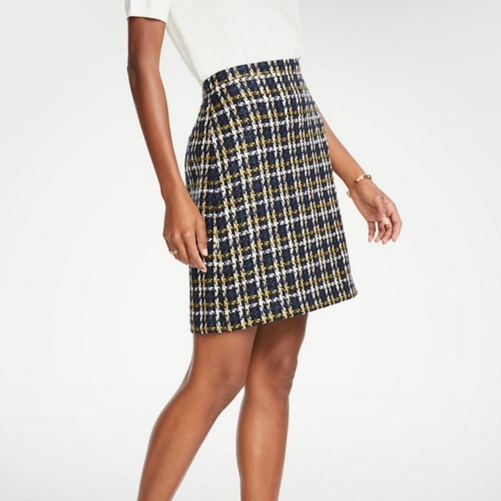 Ann Taylor Tweed Skirt Women’s Size 8T Tall Career wear Office Dark Academia